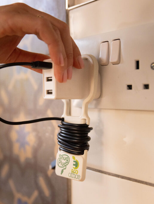 SnugPlug - Cable Tidy